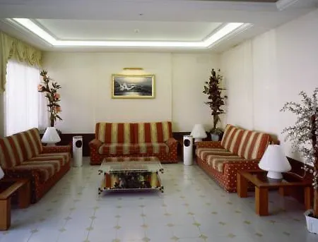Esmeralda 3* יורט דה מאר